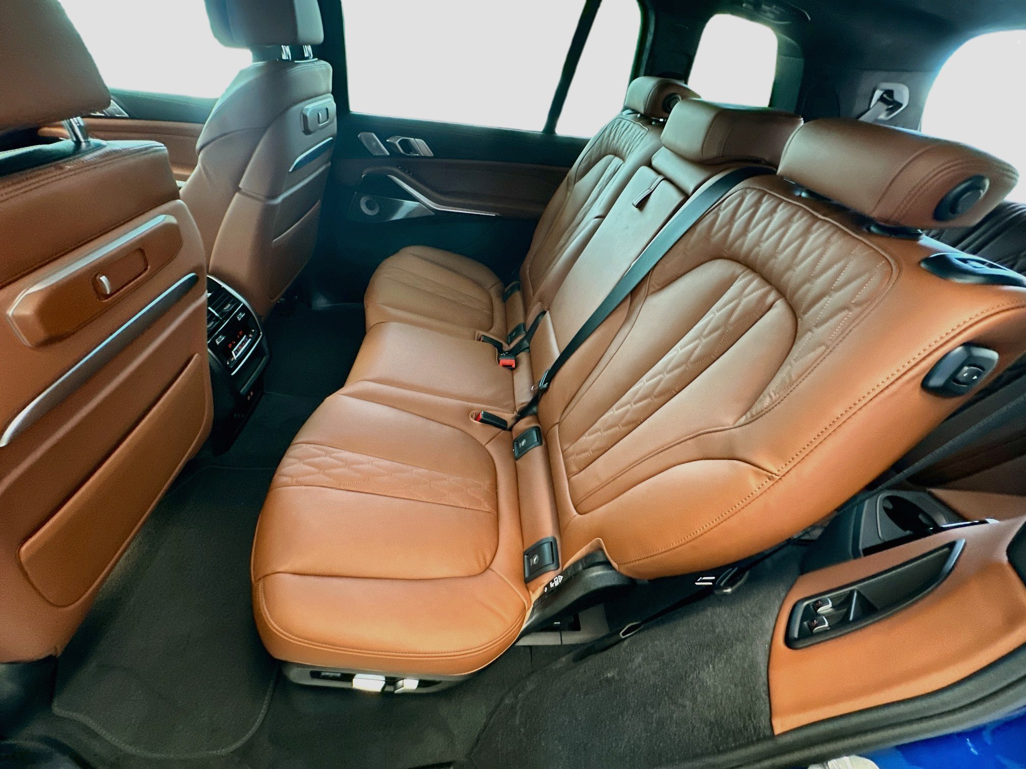 New 2027 BMW X7 M60i w/ Executive Package AWD/4WD image 18