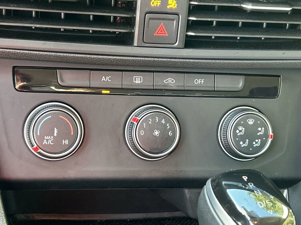 Used 2024 Volkswagen Jetta S image 61