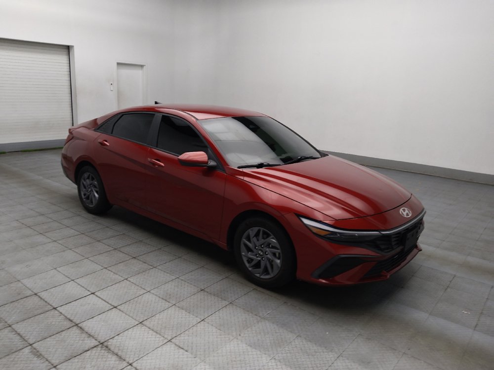 Used 2024 Hyundai Elantra Blue FWD image 11