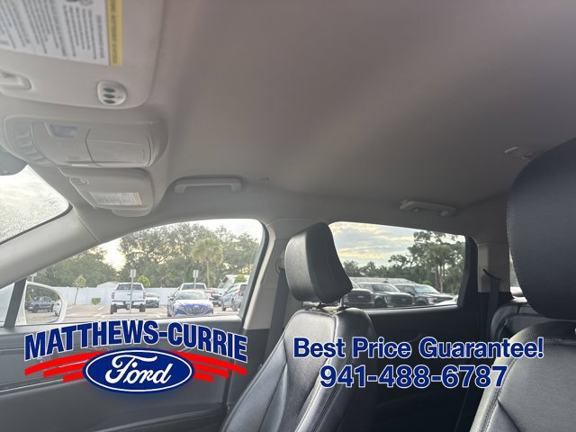 Used 2023 Lincoln Nautilus FWD w/ Premium Package image 11