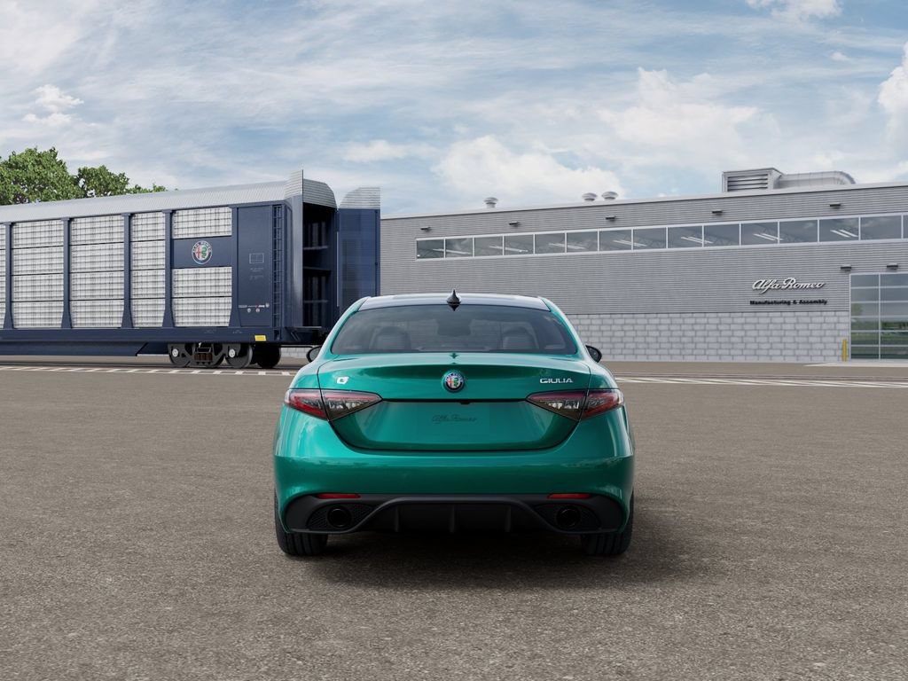 New 2025 Alfa Romeo Giulia w/ Veloce Package Rwd image 8