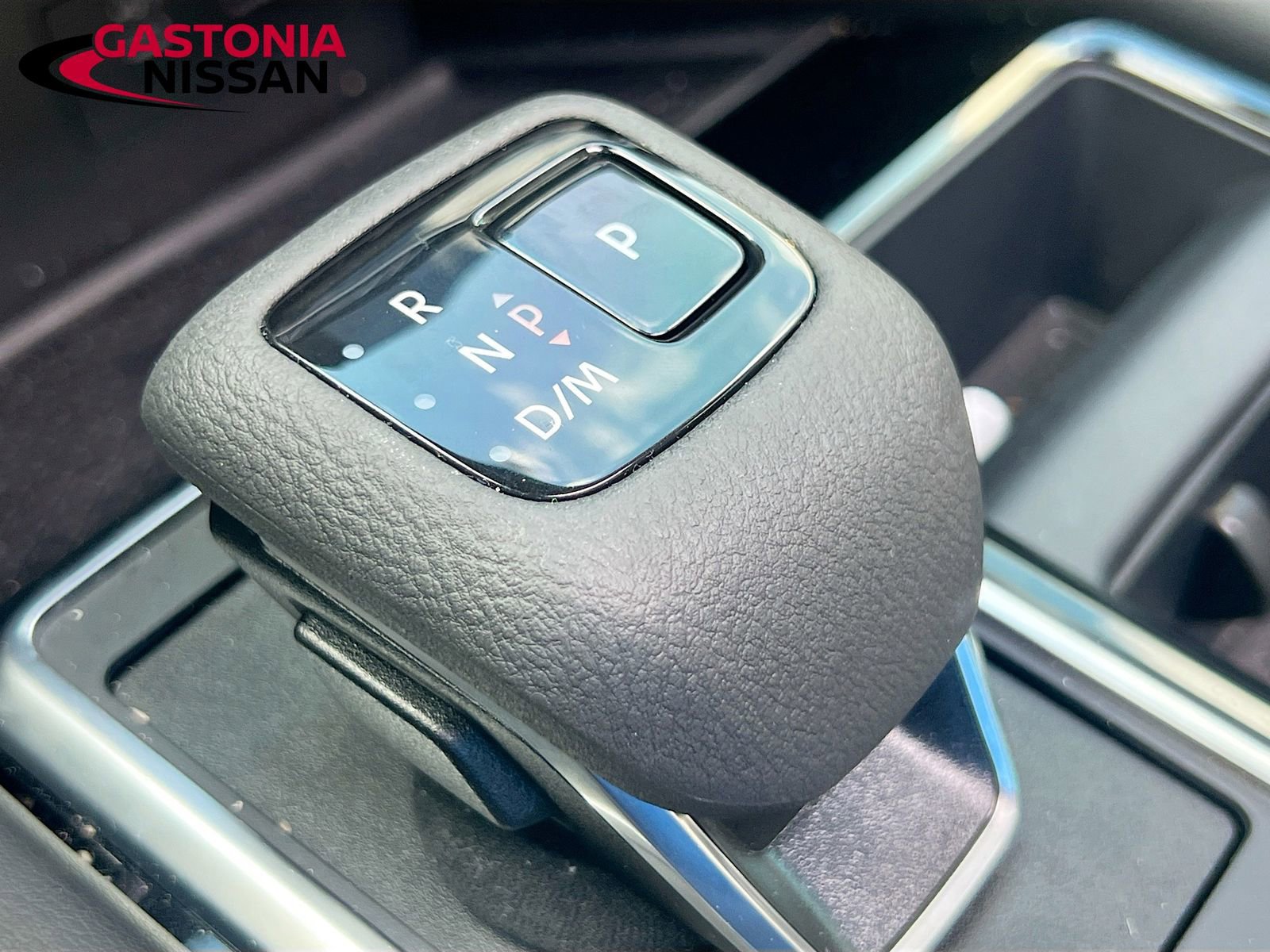 Used 2025 Nissan Pathfinder Platinum w/ Cargo Package image 22