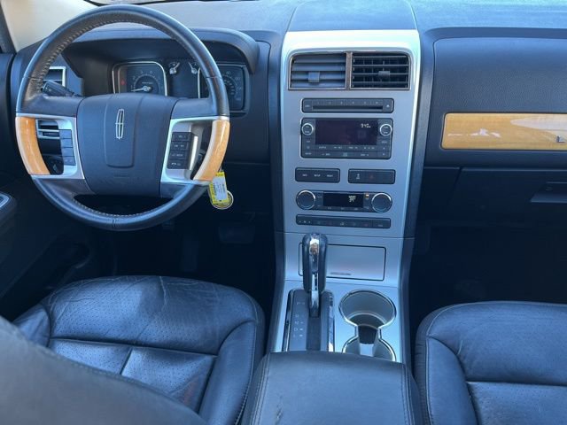 Used 2010 Lincoln MKX 2WD image 28