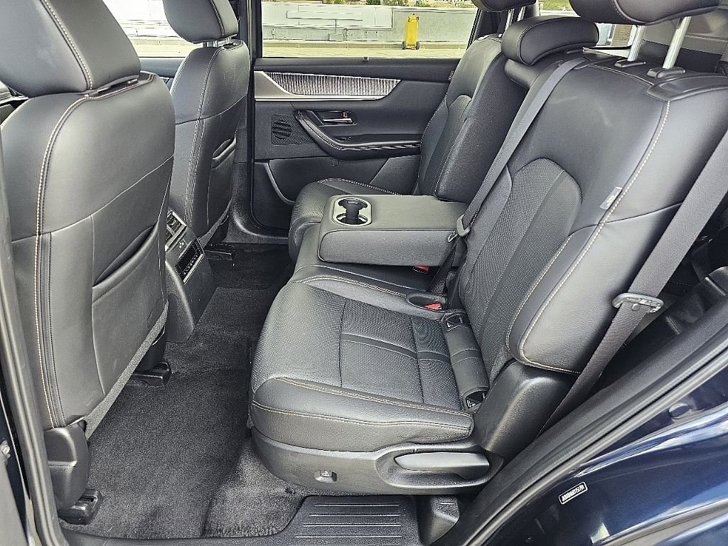 Certified 2024 MAZDA CX-90 Plug-In Hybrid w/ Preferred image 24