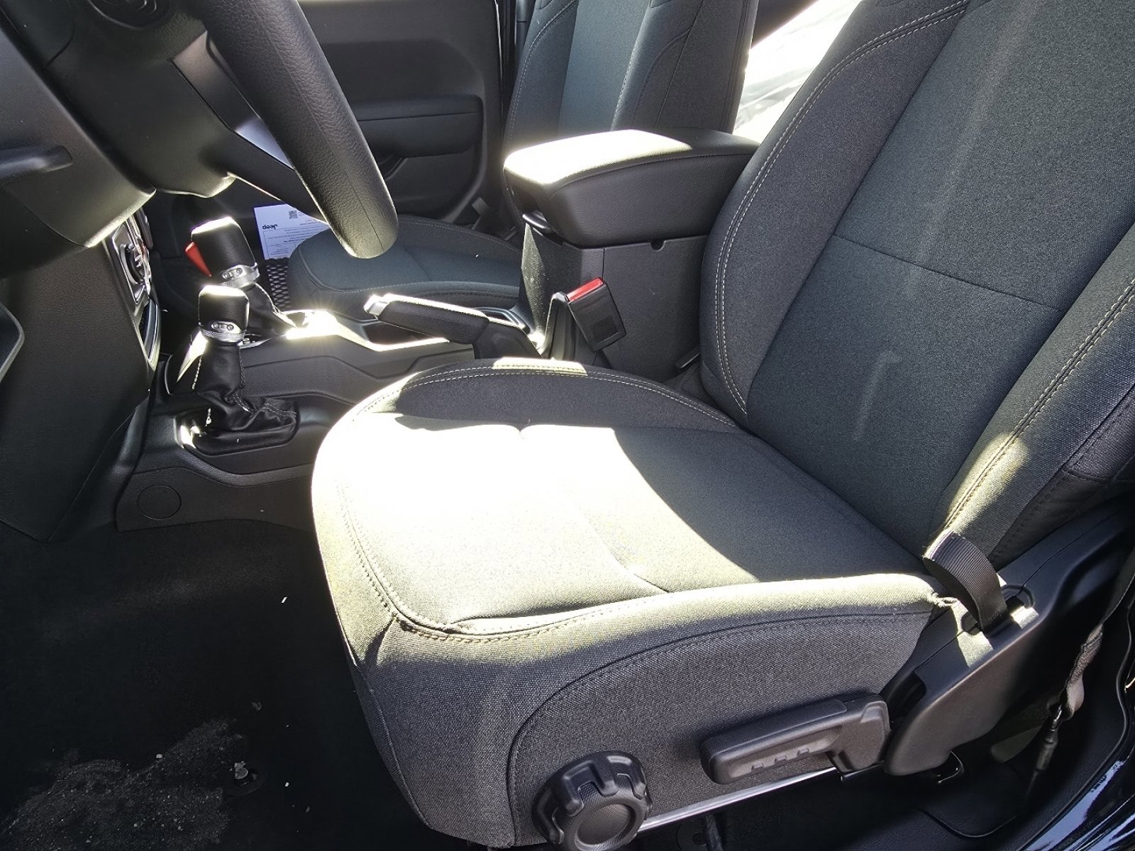 New 2026 Jeep Gladiator Sport image 12