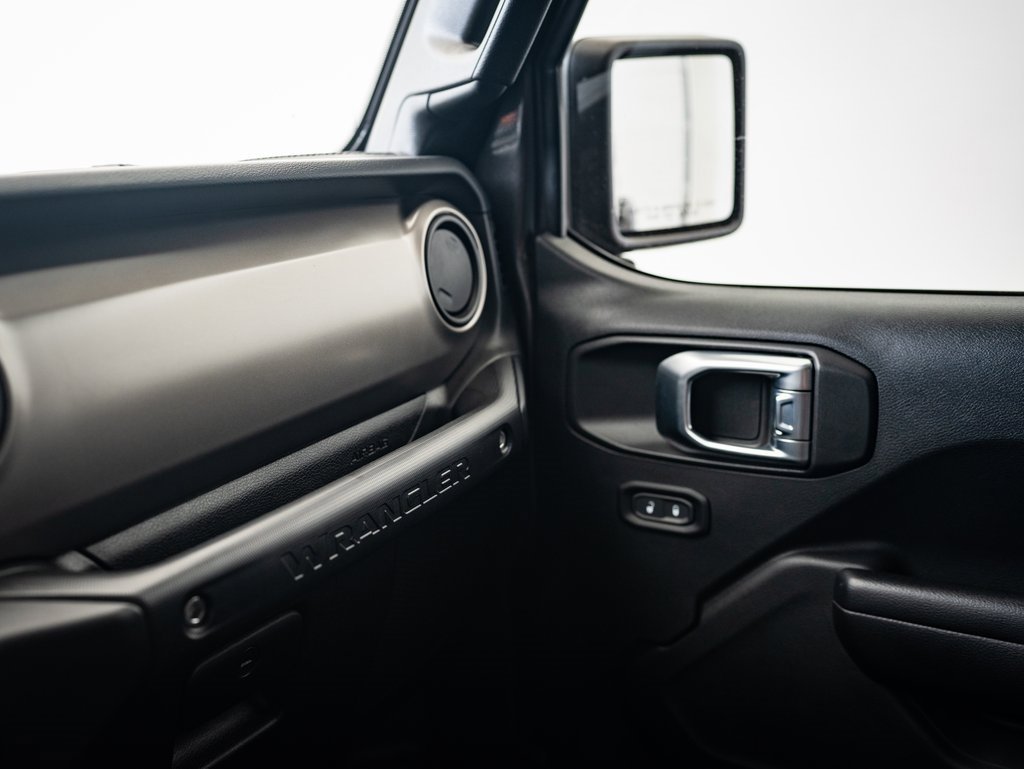 Used 2021 Jeep Wrangler Unlimited Sport image 35