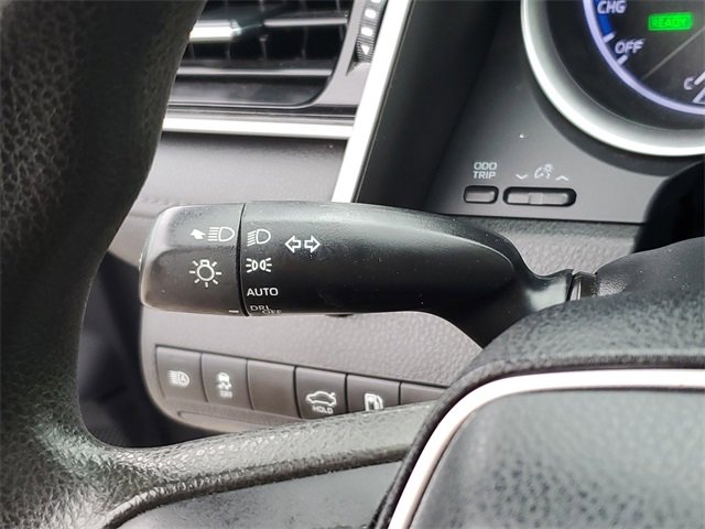 Used 2021 Toyota Camry LE image 15