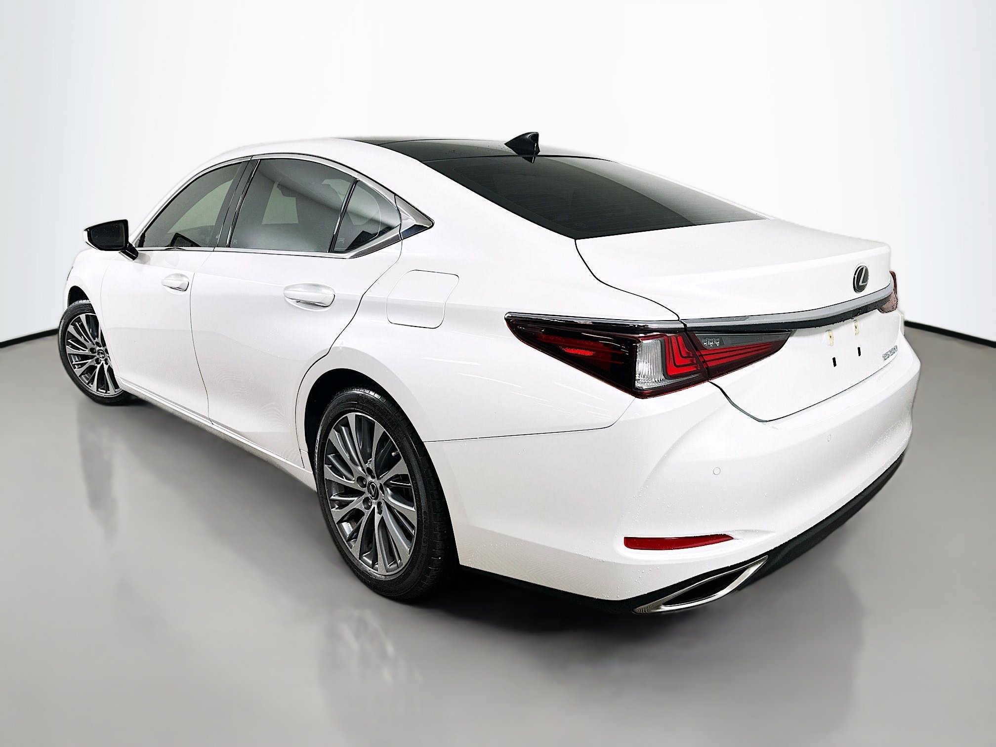 Used 2020 Lexus ES 350 w/ Premium Package FWD image 5