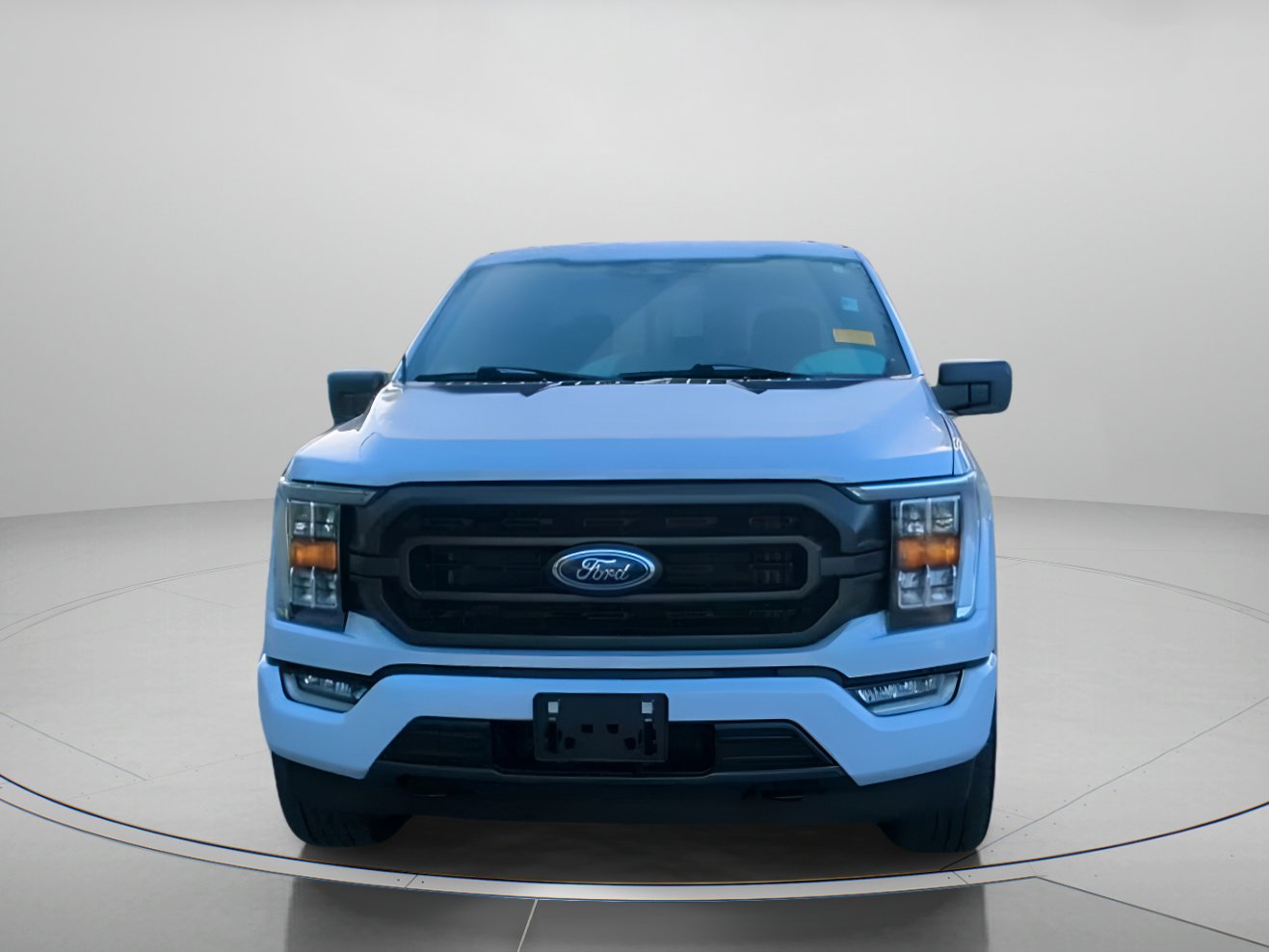 Certified 2022 Ford F150 XLT w/ Equipment Group 302A High image 8