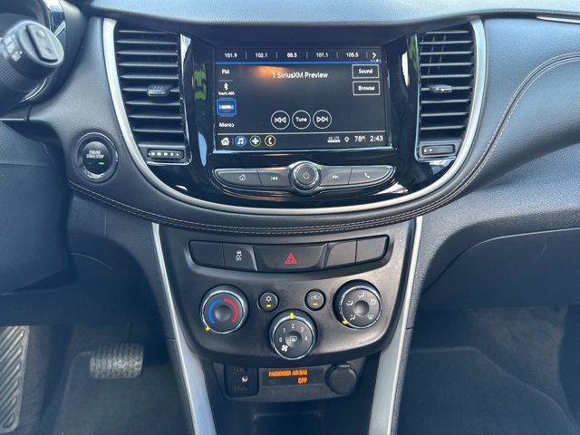 Used 2019 Chevrolet Trax LT w/ LT Convenience Package image 31