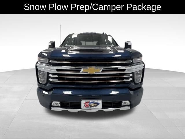 Used 2023 Chevrolet Silverado 2500 High Country w/ Z71 Off-Road Package image 9