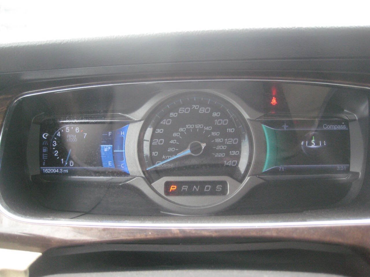 Used 2013 Ford Taurus Limited FWD image 11