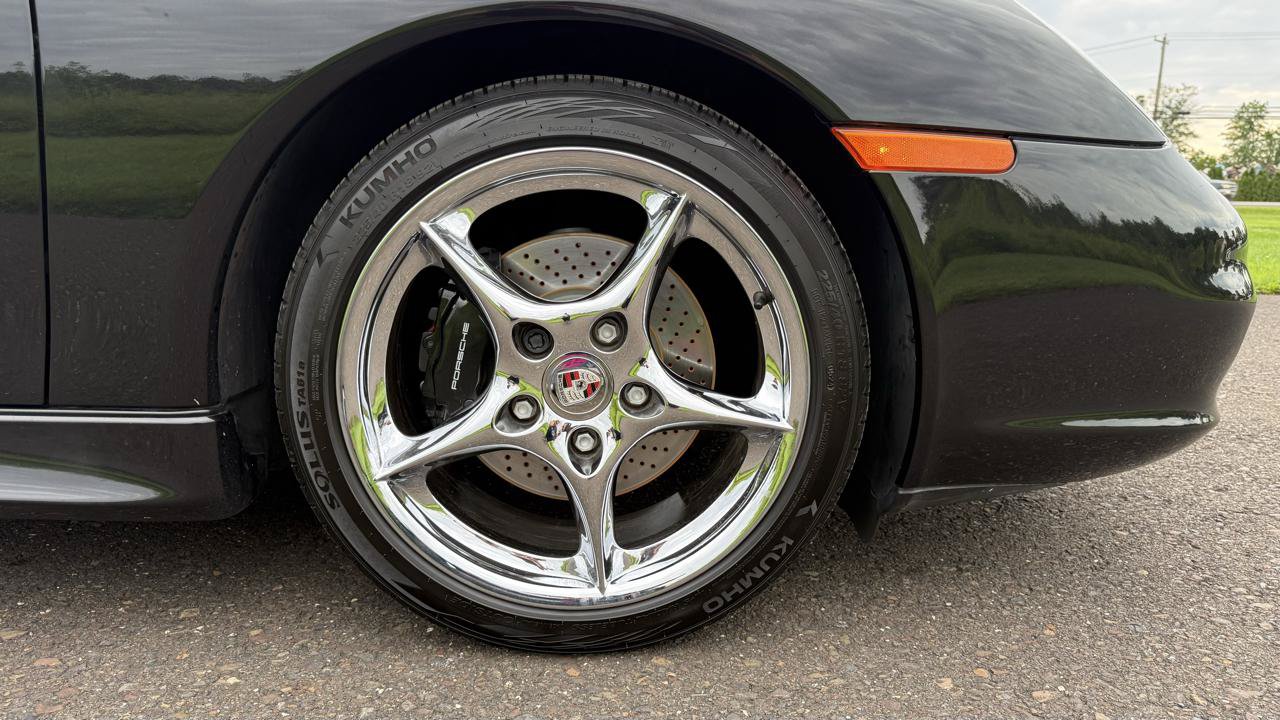 Used 2003 Porsche 911 Carrera RWD image 59