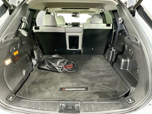 Used 2023 Mitsubishi Outlander SEL AWD/4WD image 30