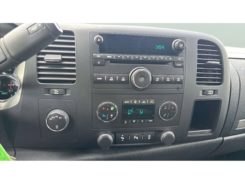 Used 2013 Chevrolet Silverado 1500 LT w/ All-Star Edition AWD/4WD image 16
