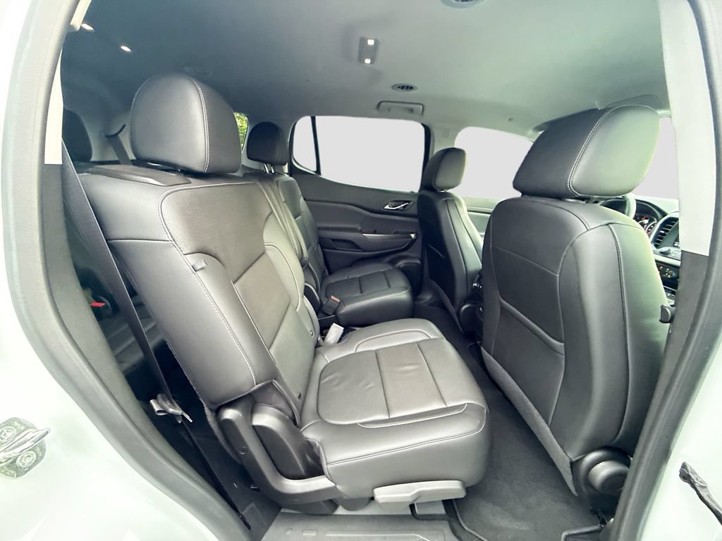 Used 2023 GMC Acadia SLT AWD/4WD image 30