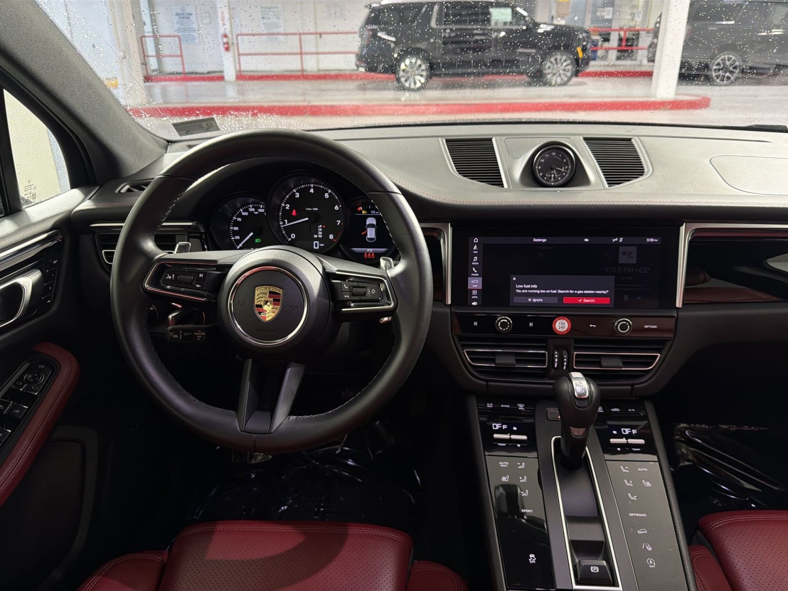 Used 2024 Porsche Macan Turbo AWD/4WD image 16
