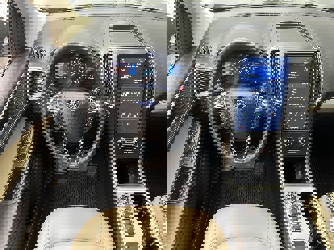 Used 2022 Ford Edge SEL w/ Convenience Package image 13