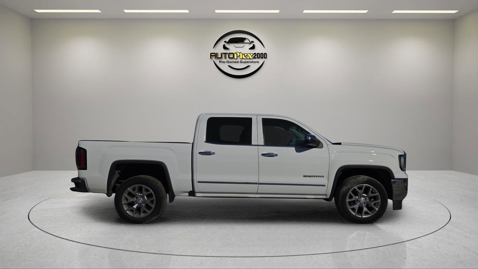 Used 2018 GMC Sierra 1500 SLT w/ SLT Premium Package image 8