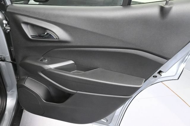 New 2026 Chevrolet Trax LT w/ Sunroof Package FWD image 26