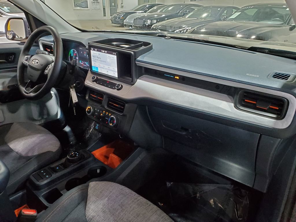 Used 2023 Ford Maverick XLT w/ XLT Luxury Package image 15