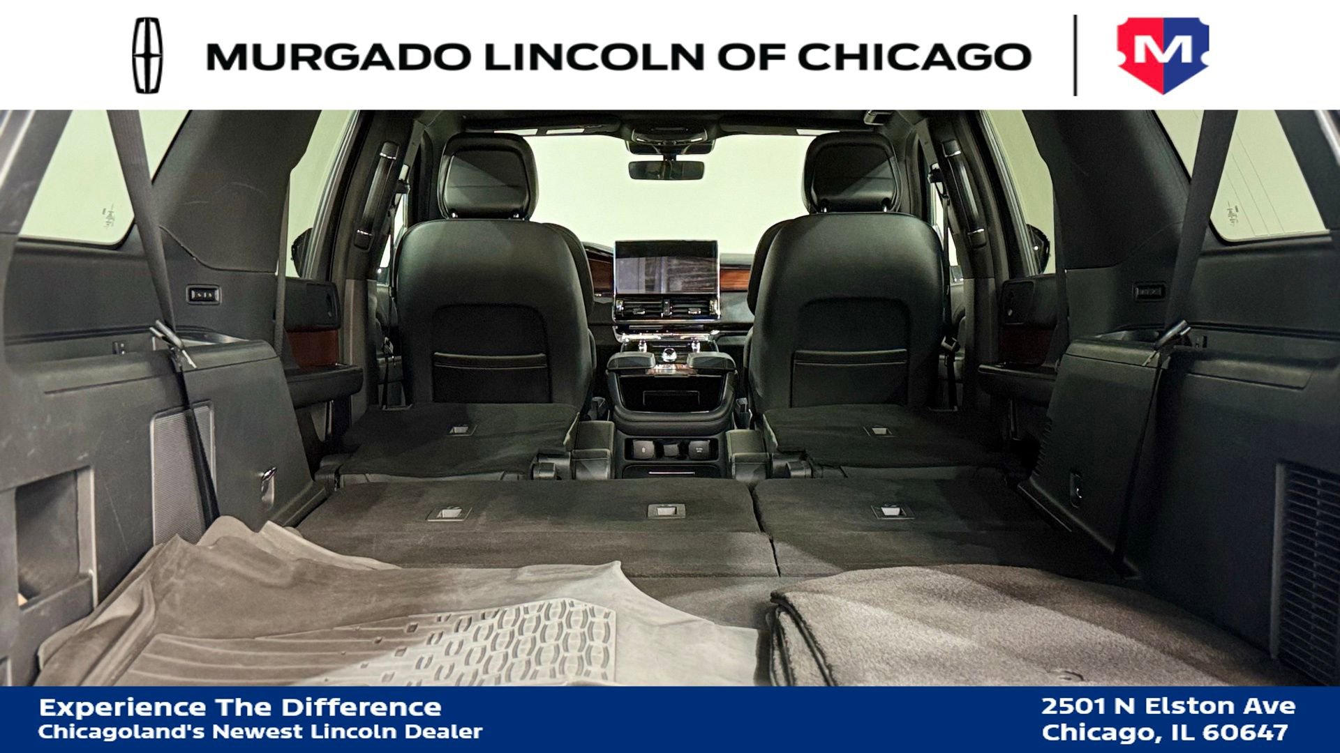 Used 2024 Lincoln Navigator L 4WD image 38