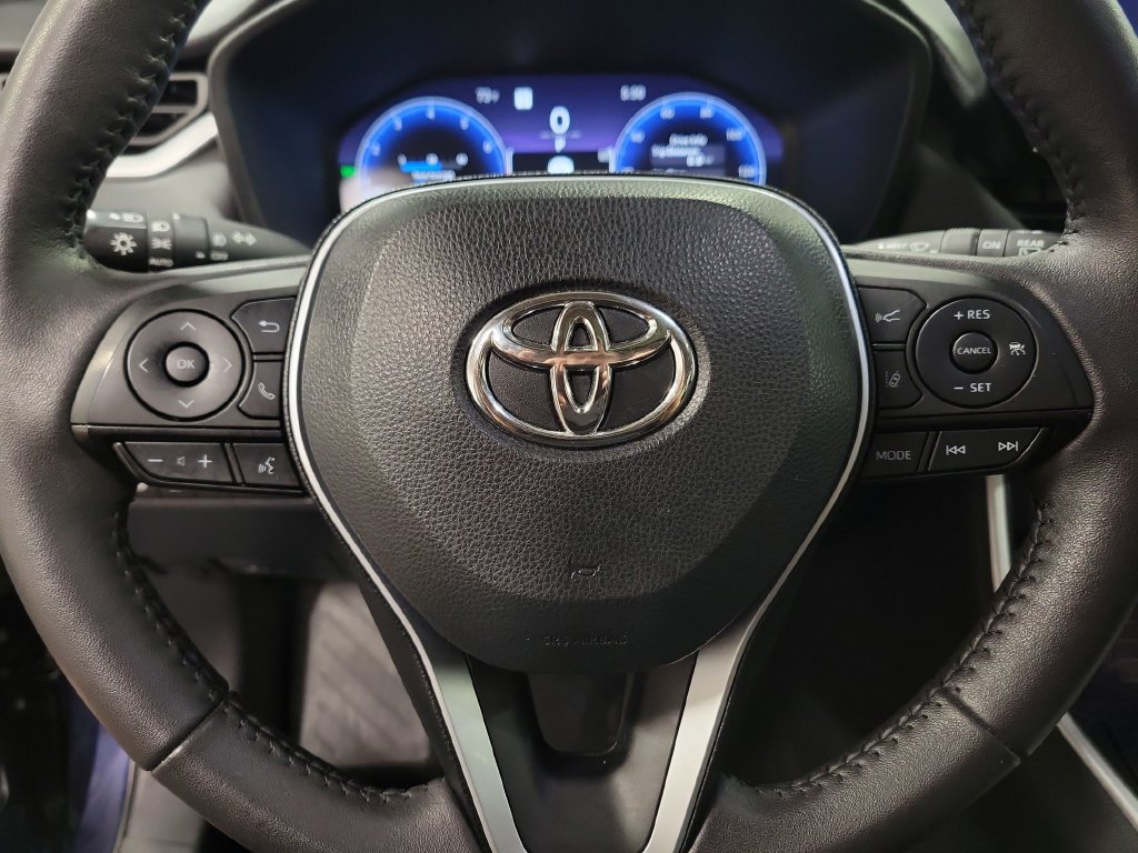 Used 2023 Toyota RAV4 Limited w/ Limited Grade Weather Package AWD/4WD image 25