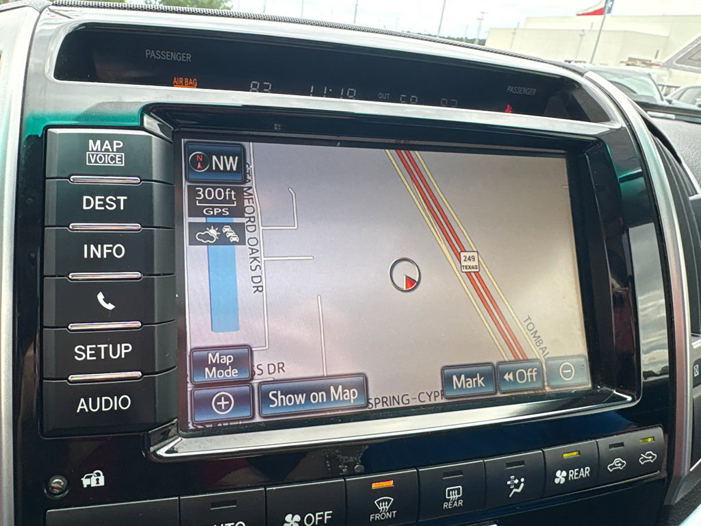 Used 2015 Toyota Land Cruiser AWD/4WD image 19