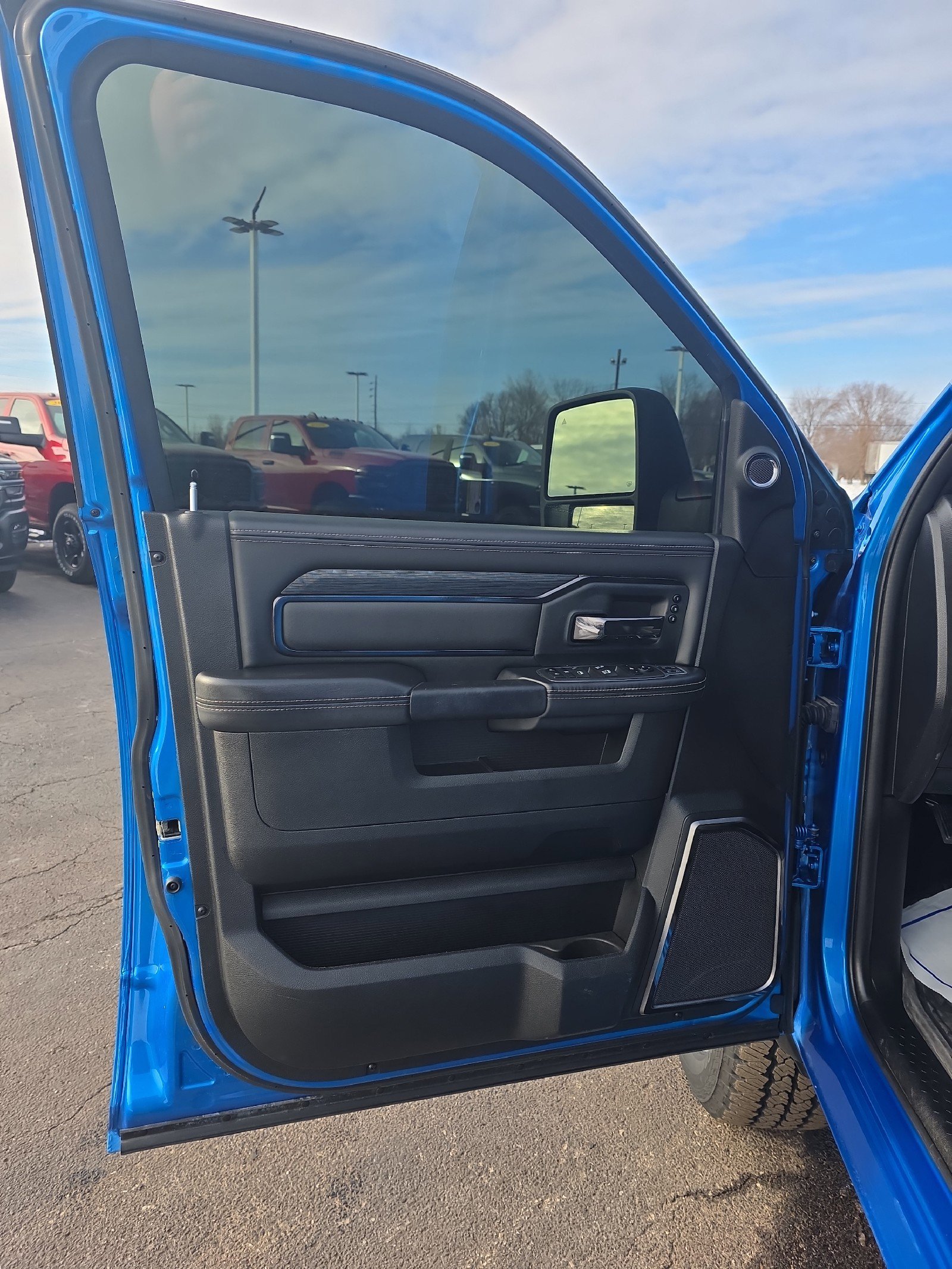 Used 2024 RAM 2500 Rebel w/ Towing Technology Group image 21