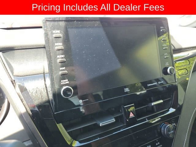 Used 2023 Toyota Camry XSE FWD image 3