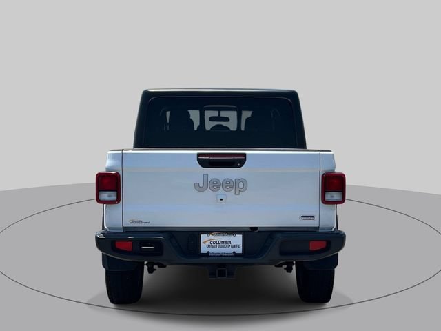 Used 2021 Jeep Gladiator Overland w/ Trailer Tow Package AWD/4WD image 5
