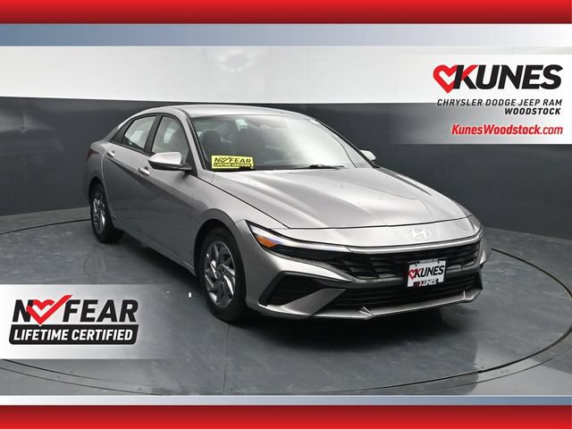 Used 2024 Hyundai Elantra SEL FWD video 1