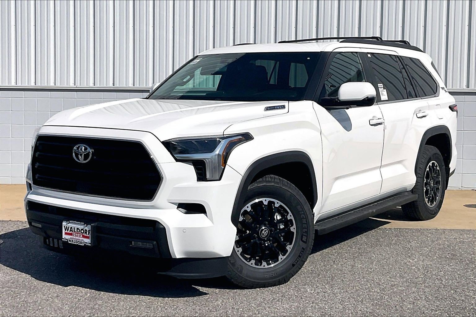 New 2026 Toyota Sequoia SR5 AWD/4WD image 2