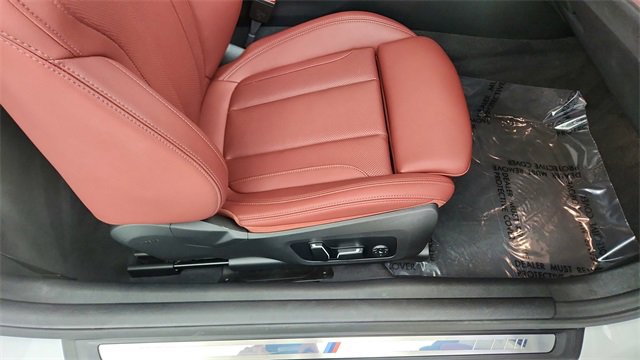 Used 2026 BMW M440i Convertible image 28