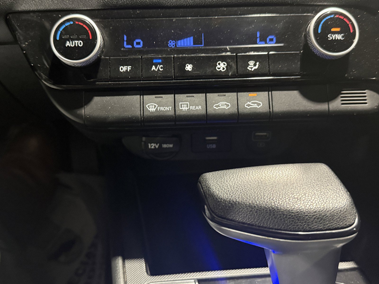Used 2023 Hyundai Elantra SEL FWD image 13