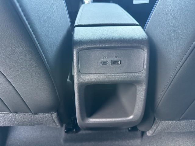 New 2026 Buick Envista Sport Touring w/ Convenience I Package FWD image 24