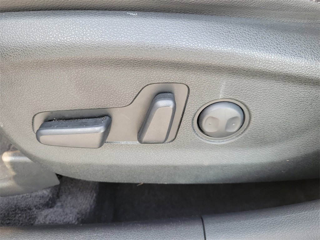 Used 2021 Hyundai Tucson Ultimate w/ Cargo Package image 23