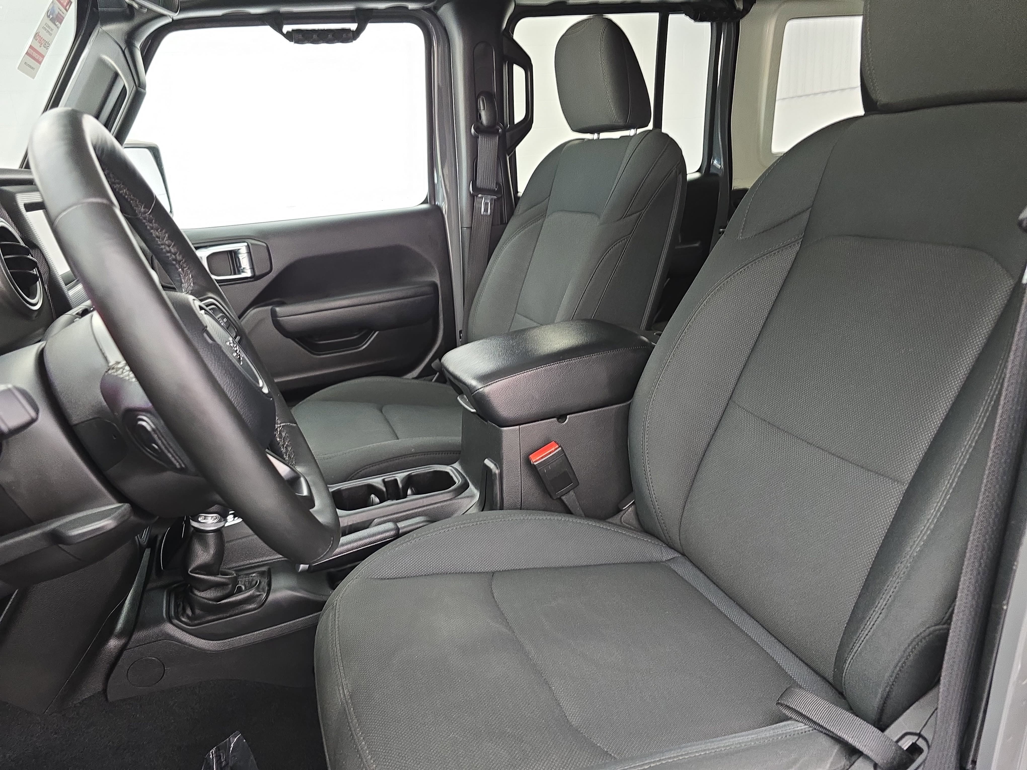 Used 2022 Jeep Wrangler Unlimited Sport AWD/4WD image 14