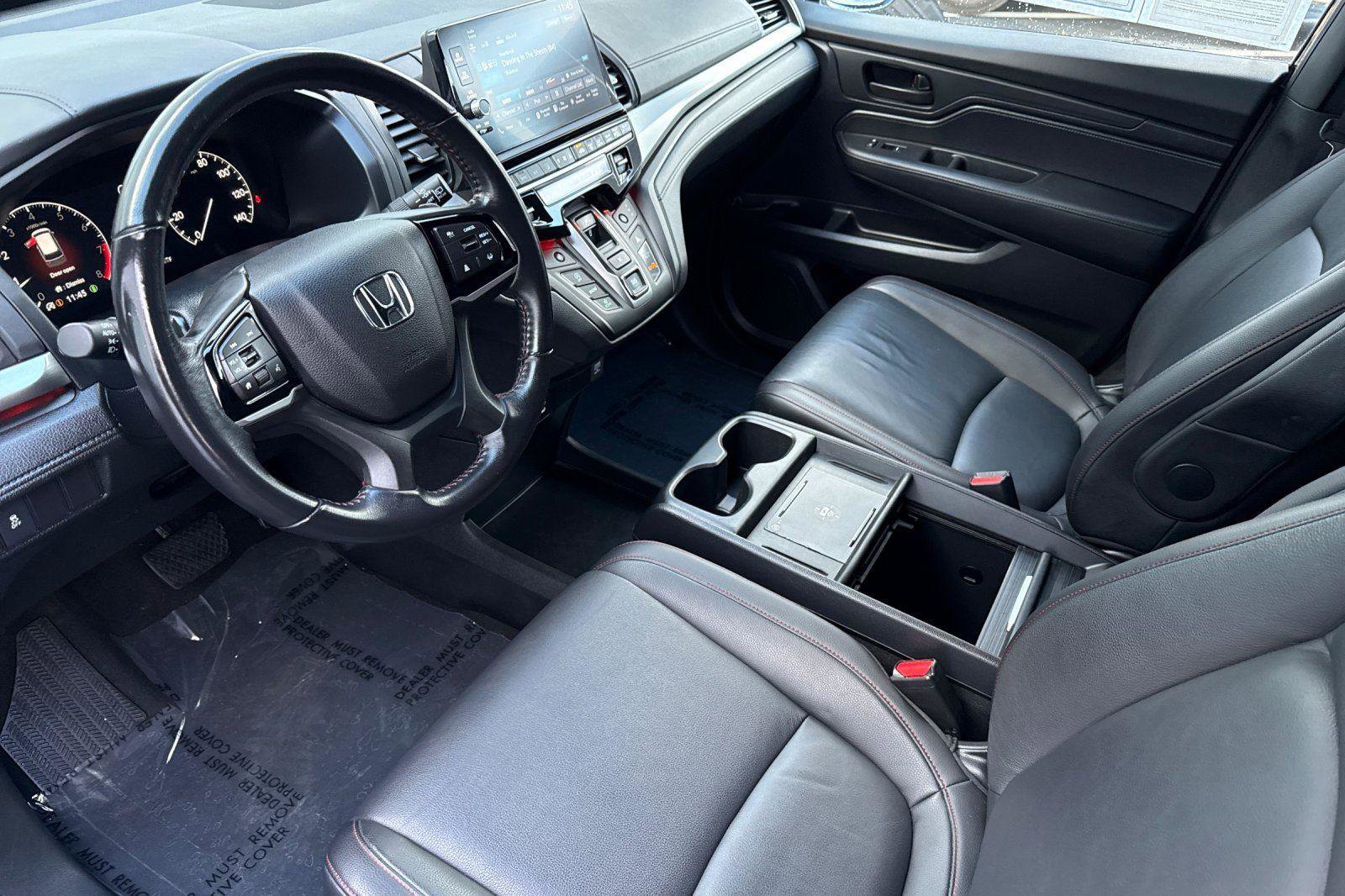Certified 2025 Honda Odyssey Sport-L image 4