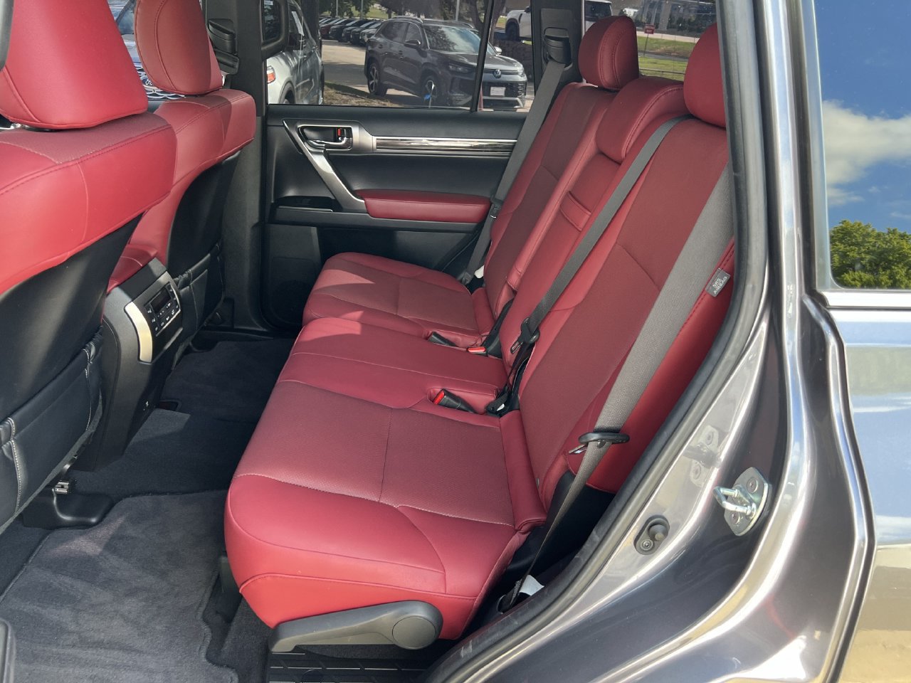 Used 2023 Lexus GX 460 Premium w/ Premium Package AWD/4WD image 21