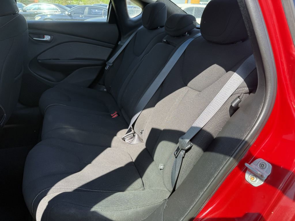 Used 2013 Dodge Dart SXT image 20