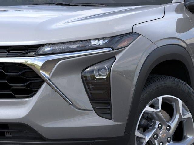 New 2026 Chevrolet Trax LS w/ LS Convenience Package FWD image 10
