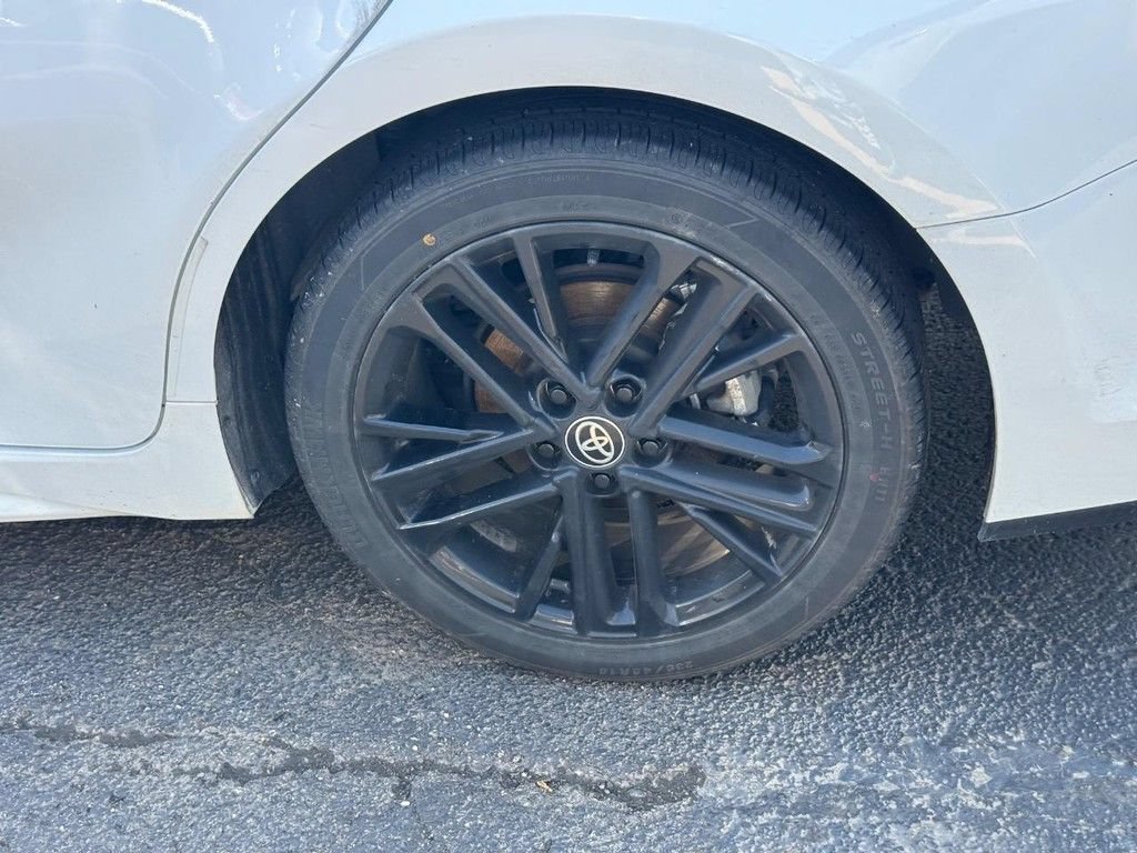 Certified 2025 Toyota Camry SE FWD image 11