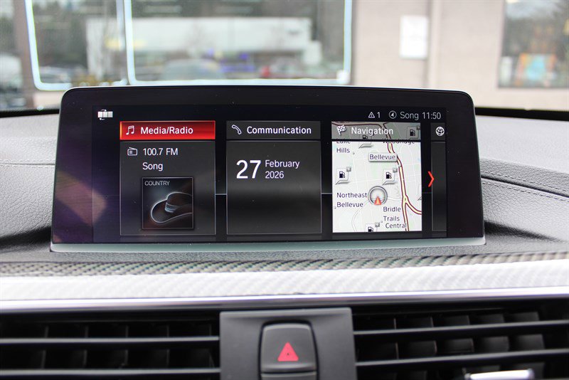 Used 2020 BMW M4 Coupe image 11