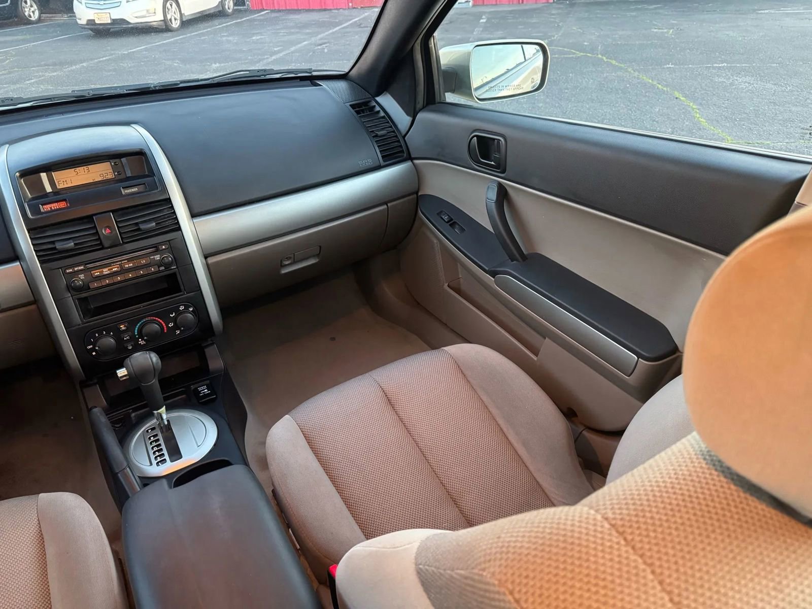 Used 2005 Mitsubishi Galant ES image 22