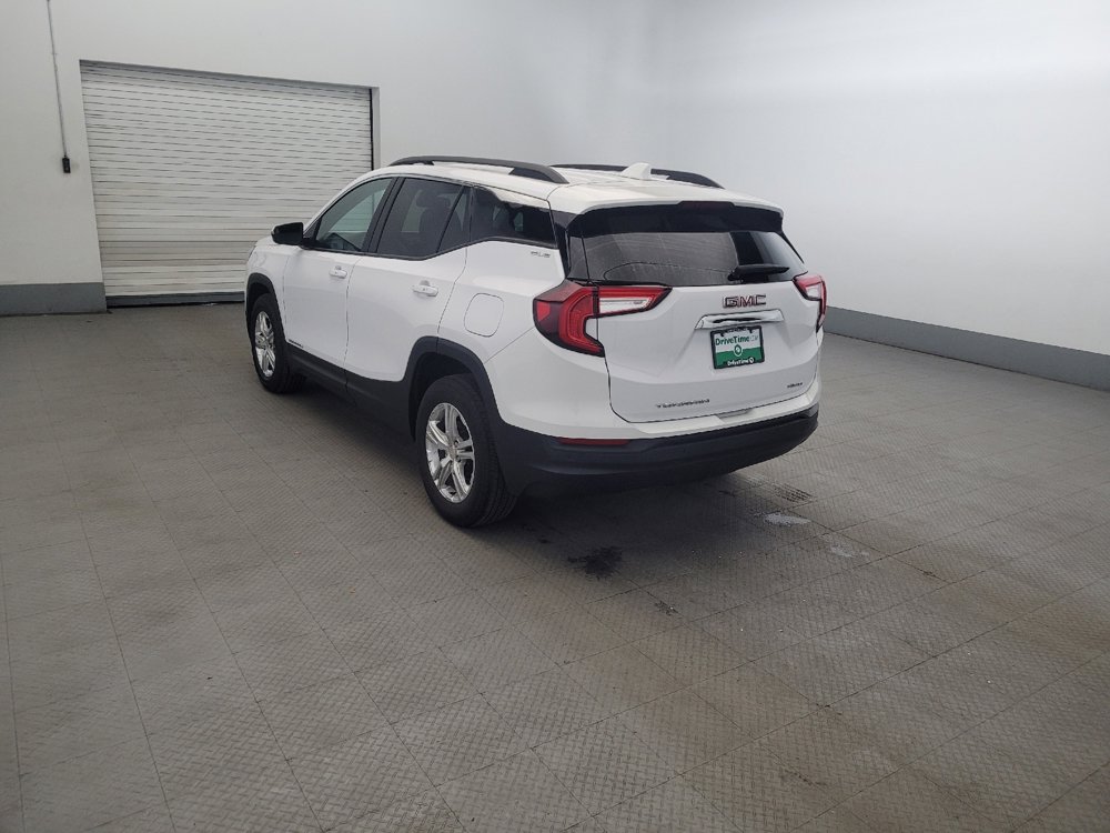 Used 2022 GMC Terrain SLE w/ Driver Convenience Package AWD/4WD image 5