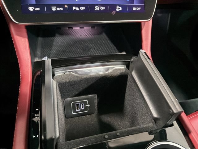 Used 2023 Maserati Grecale Modena AWD/4WD image 24