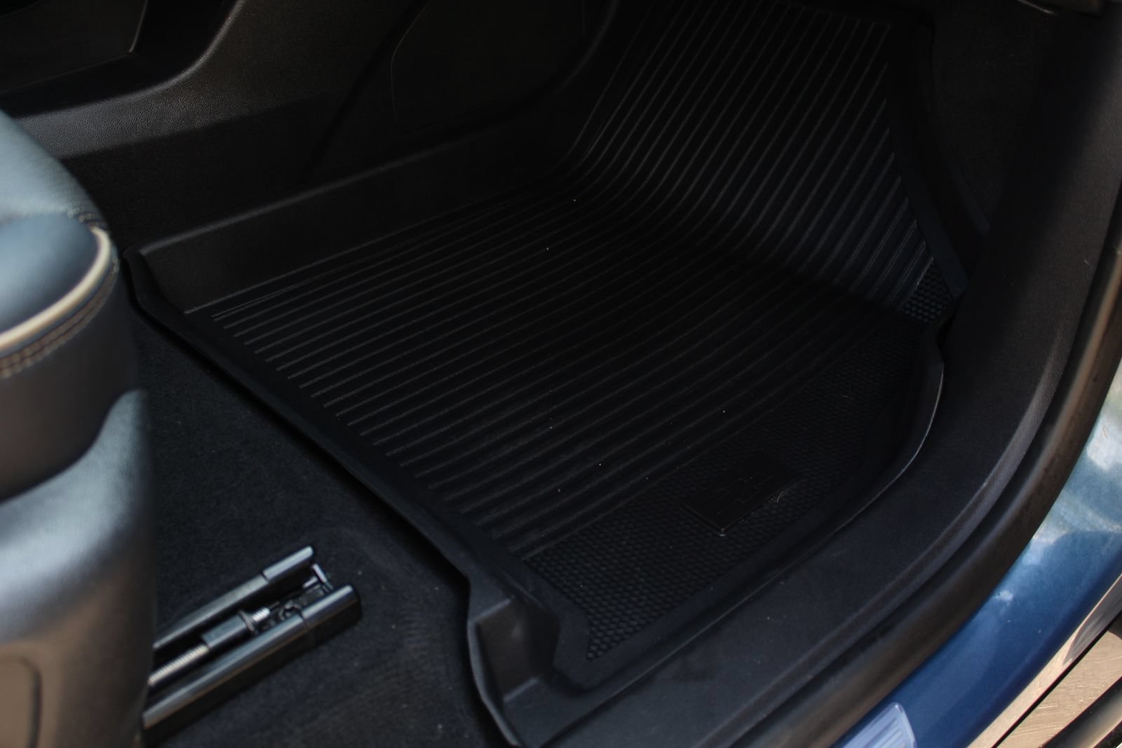 Used 2025 Chevrolet Traverse High Country w/ LPO, Floor Liner Package AWD/4WD image 26