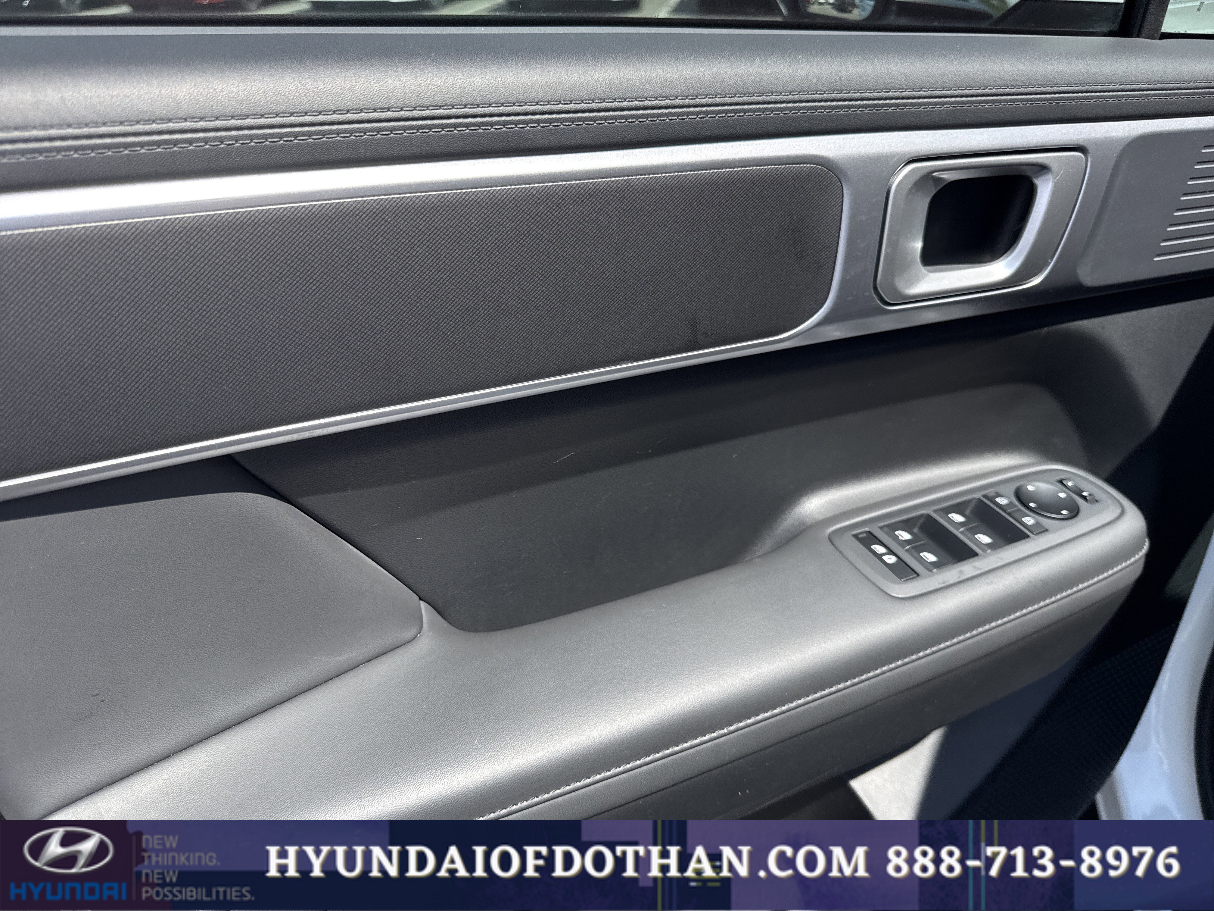 Certified 2024 Hyundai Santa Fe SEL FWD image 7