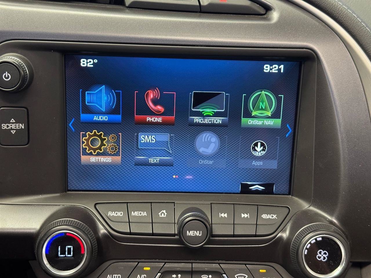 Used 2018 Chevrolet Corvette Z06 RWD image 17